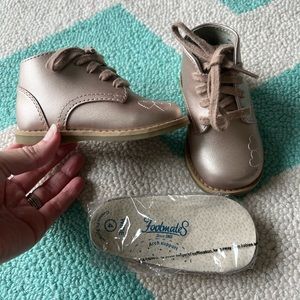 Rose gold heart embroidered footmates ❤️